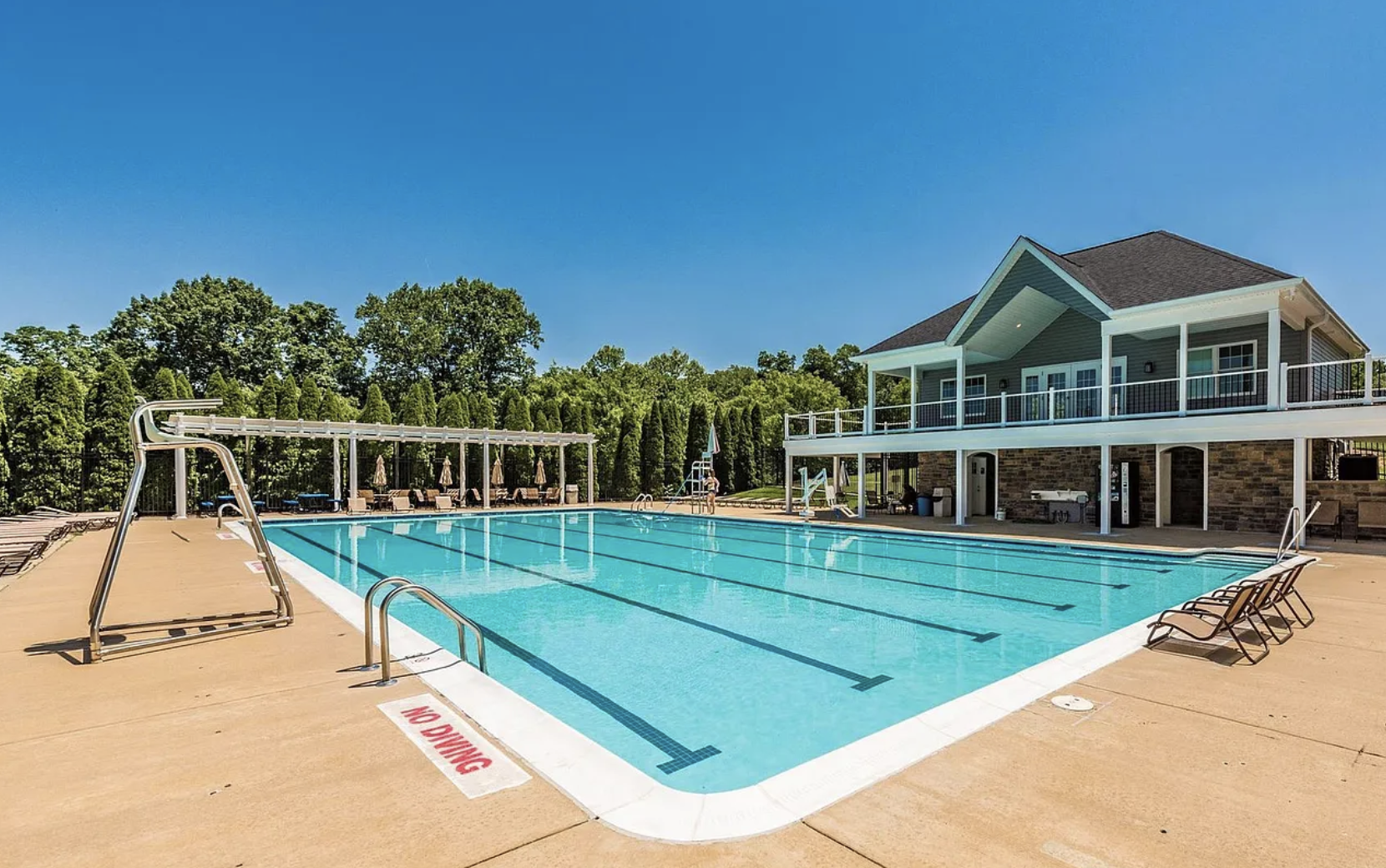 Windsor Knolls Pool